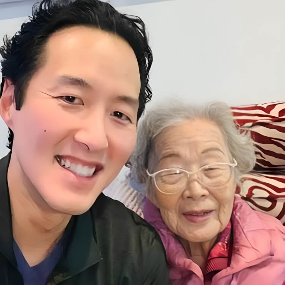 Dr. Anthony Youn and his Grandmother